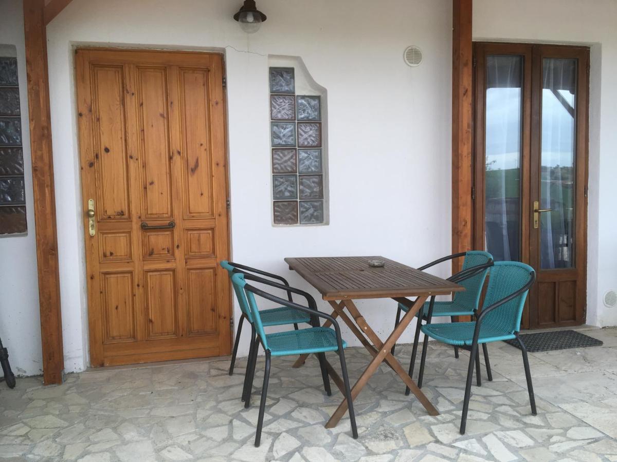 Casa Cologna B&B Roseto Degli Abruzzi Bagian luar foto